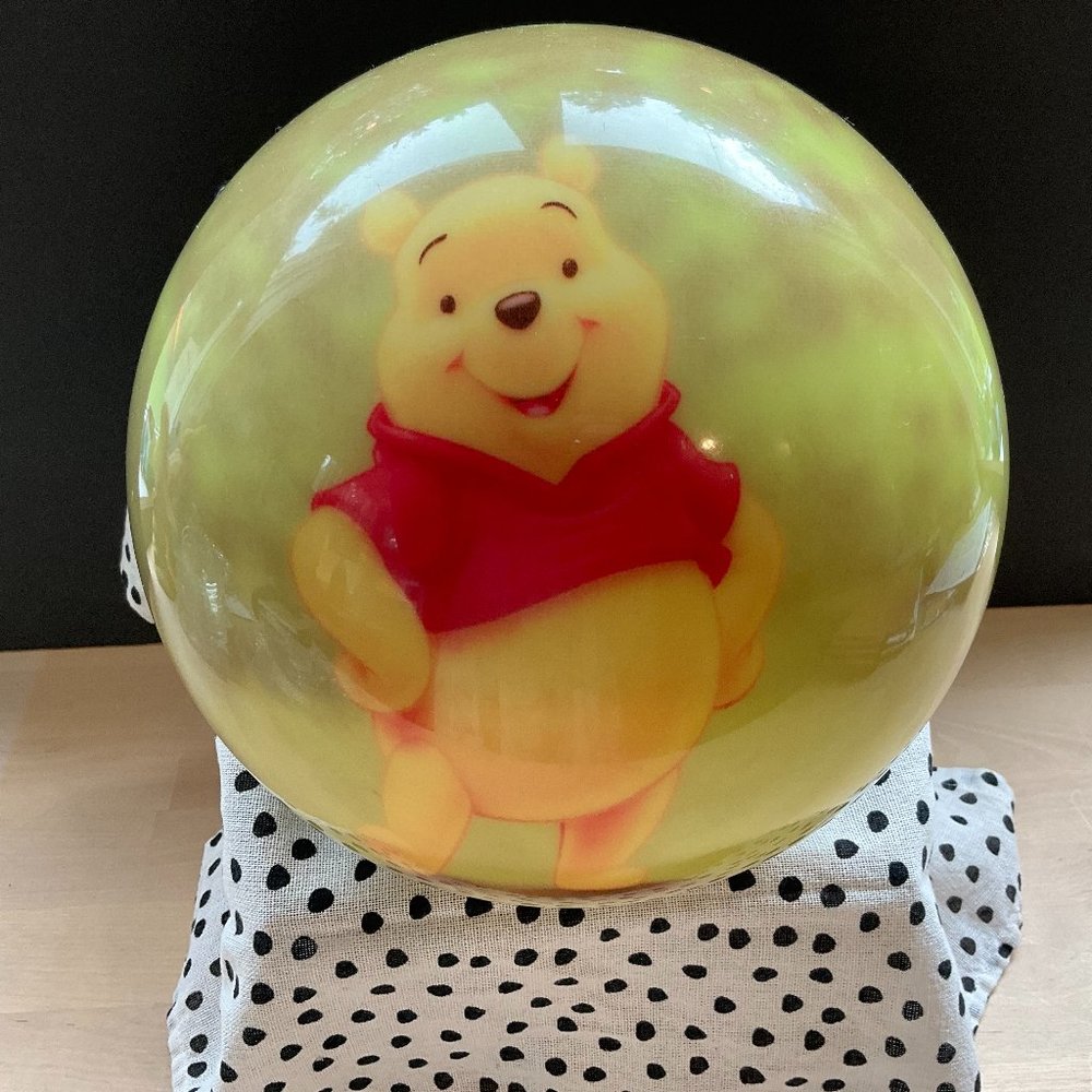 Winnie the Pooh Disney Bowling Ball Brunswick Viz-A-Ball, 7 lb ball, made in USA